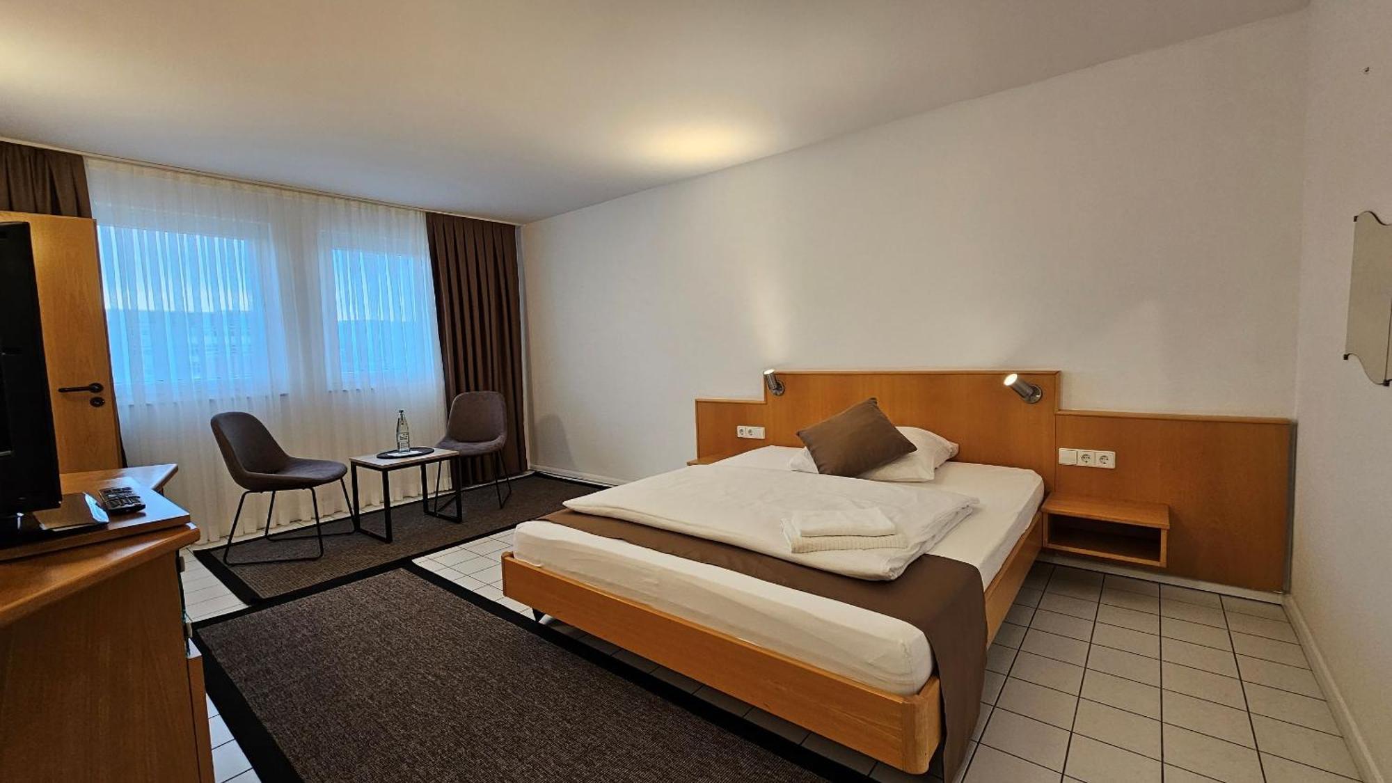 Elha Hotel Stuttgart Exterior foto